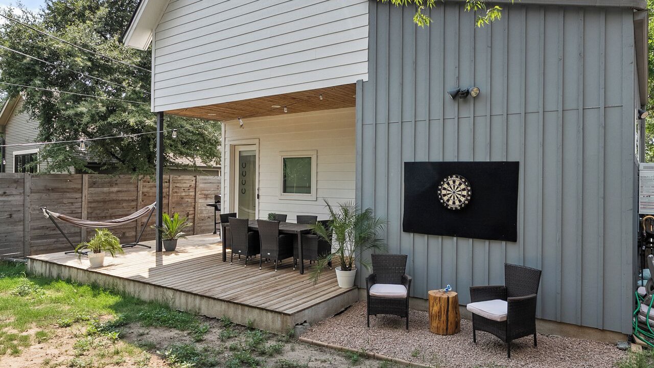 Photo of Outdoor in Rosewood