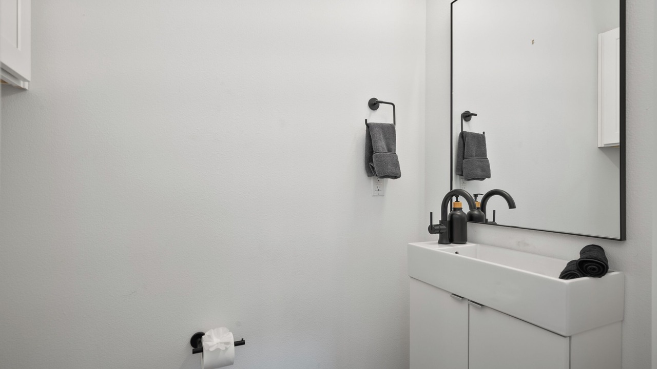 Photo of Bathroom in Rosewood