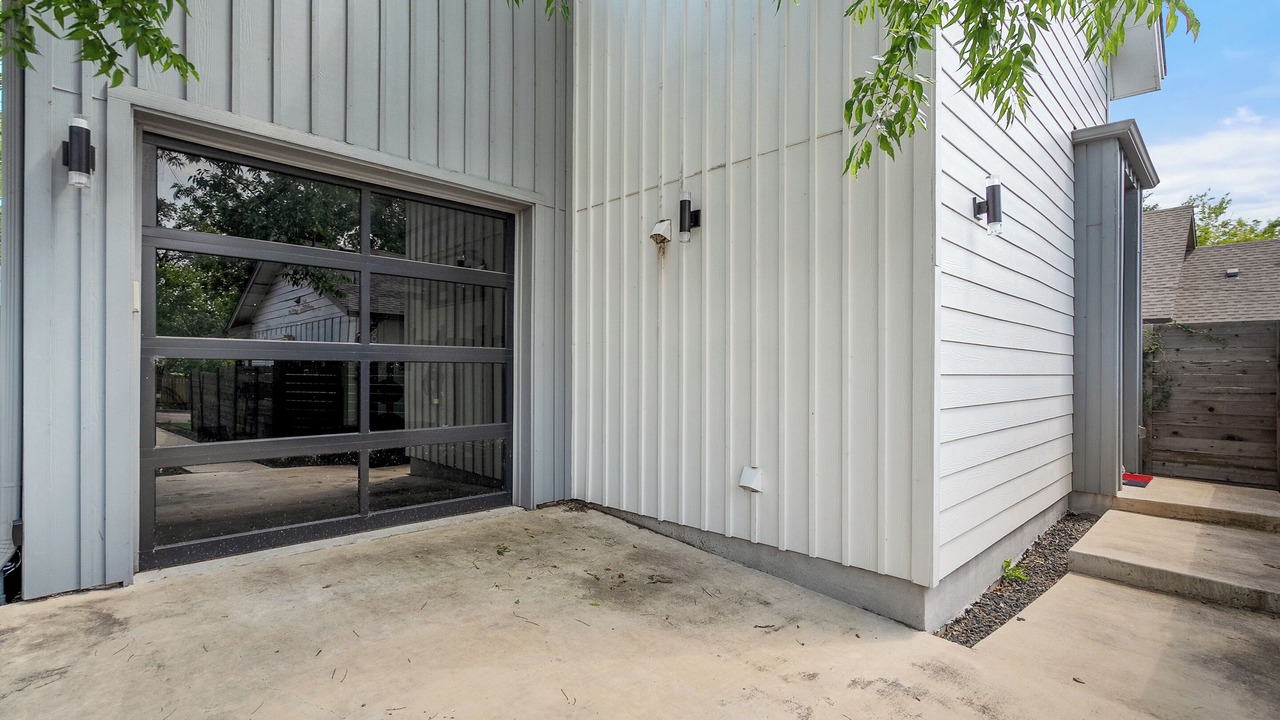 Photo of Outdoor in Rosewood