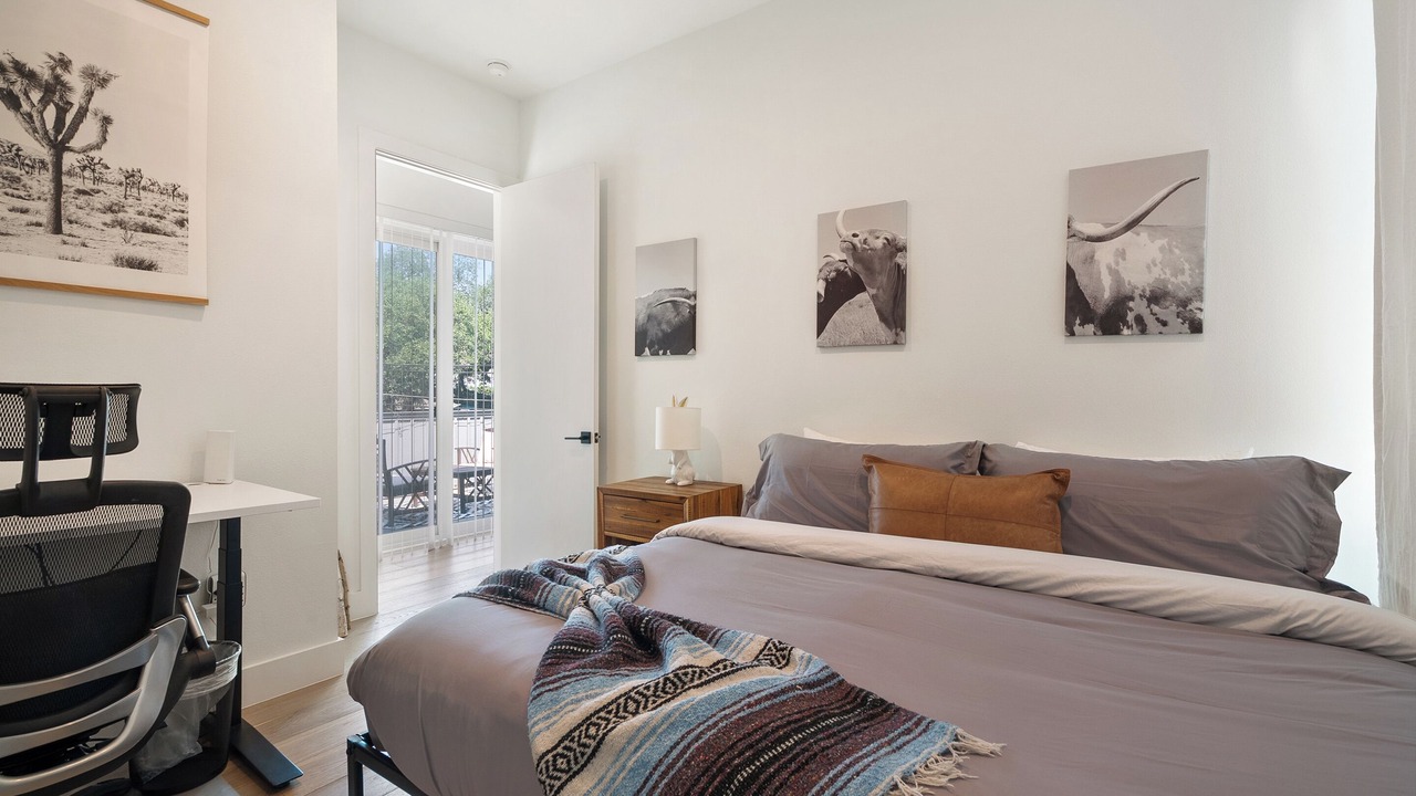 Photo of Bedroom in Rosewood