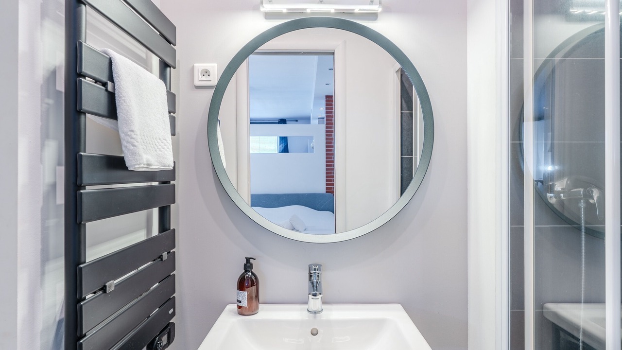Photo of Bathroom in Dobree-Bon Port