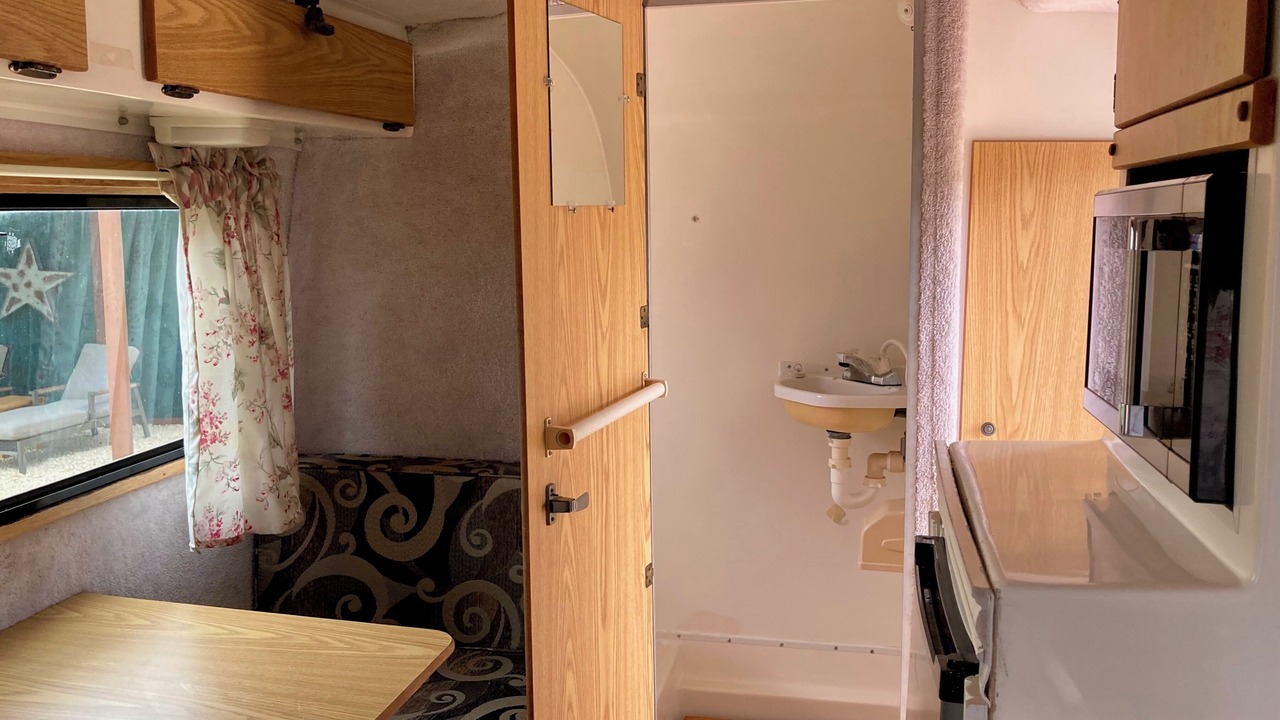 Photo of Kitchen in Canyon Lake