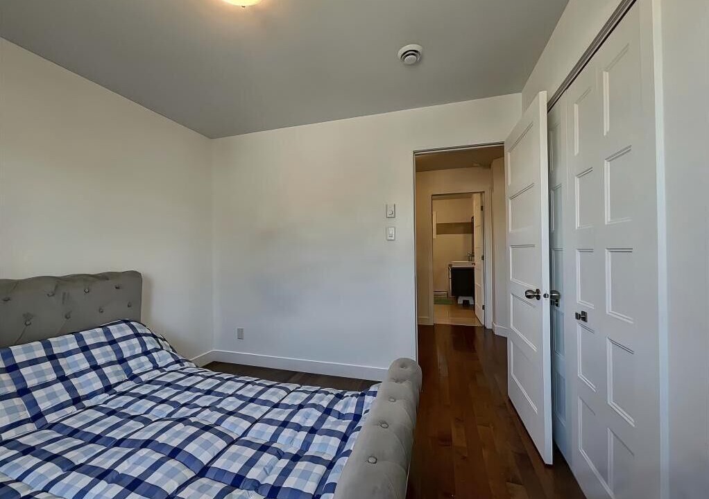 Photo of Bedroom in Saint-Hubert
