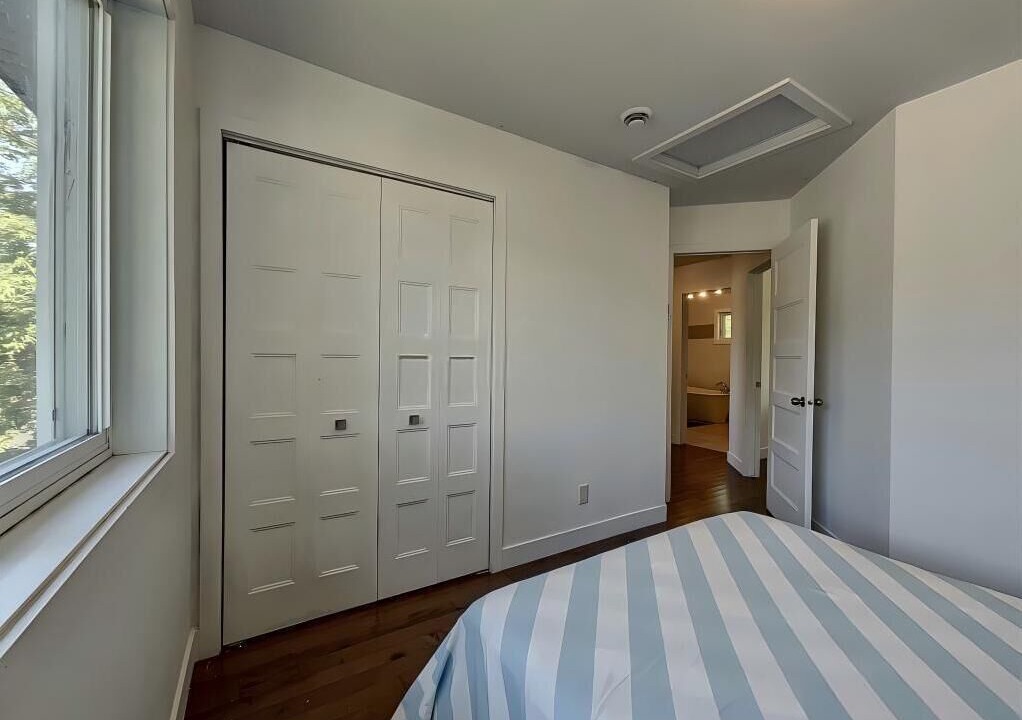 Photo of Bedroom in Saint-Hubert