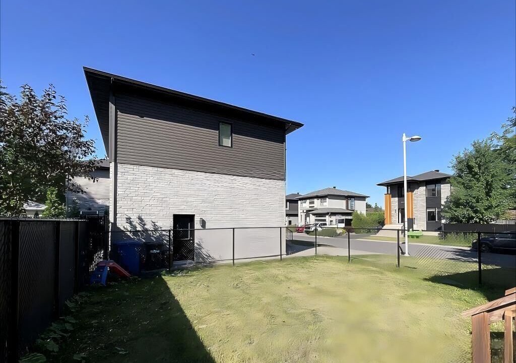 Photo of Outdoor in Saint-Hubert
