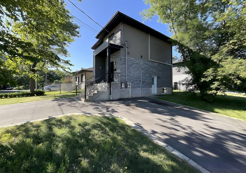 Photo of Outdoor in Saint-Hubert