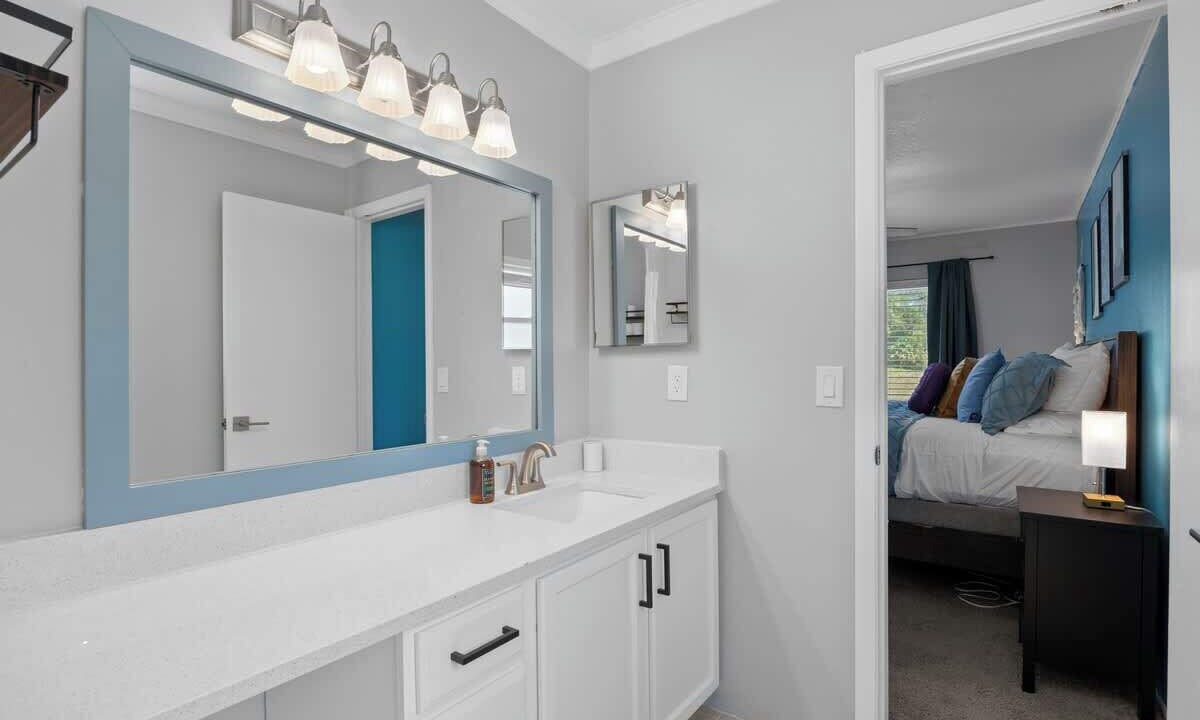 Photo of Bathroom in Southeast Orlando