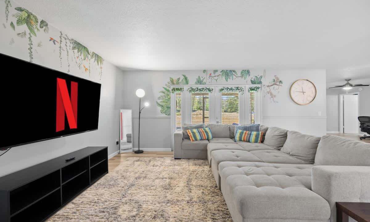 Photo of Livingroom in Southeast Orlando