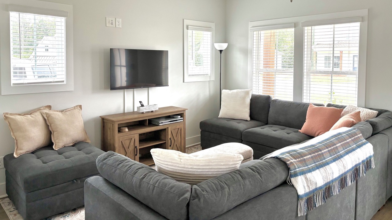 Photo of Livingroom in Auburn