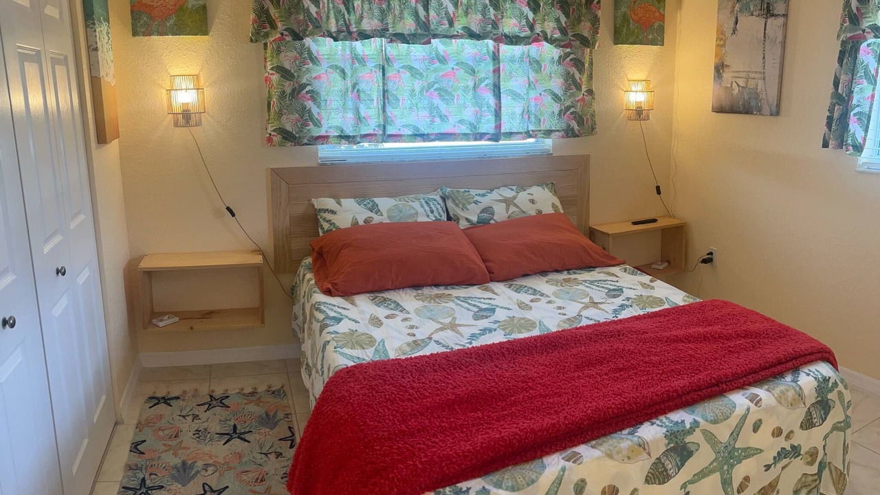 Photo of Bedroom in South Venice