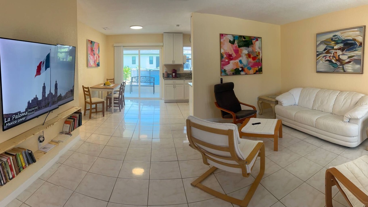 Photo of Livingroom in South Venice