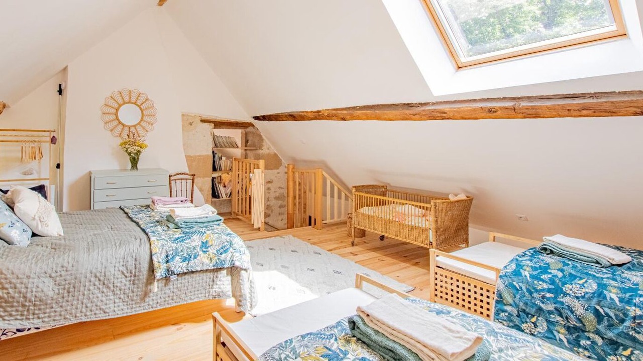 Photo of Bedroom in Etang-sur-Arroux