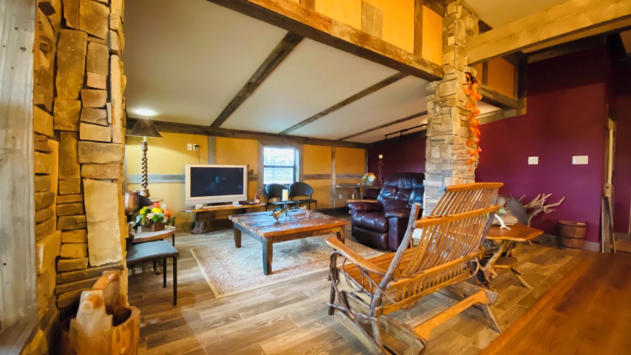 Photo of Livingroom in Jacksonville