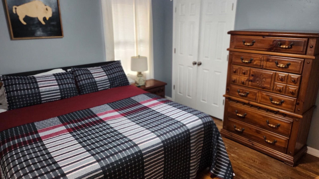 Photo of Bedroom in Cushing