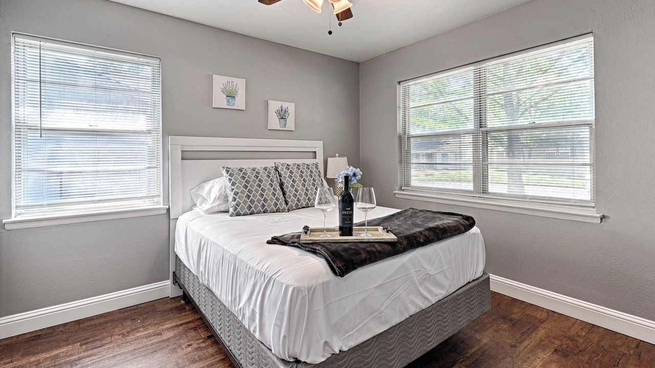 Photo of Bedroom in Burleson