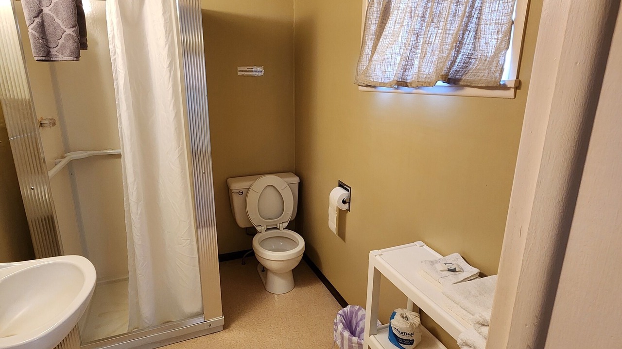 Photo of Bathroom in Lonergan
