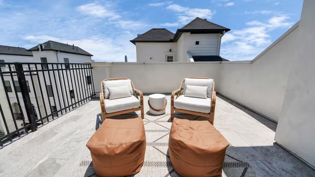 Photo of Outdoor in Woodlake - Briar Meadow