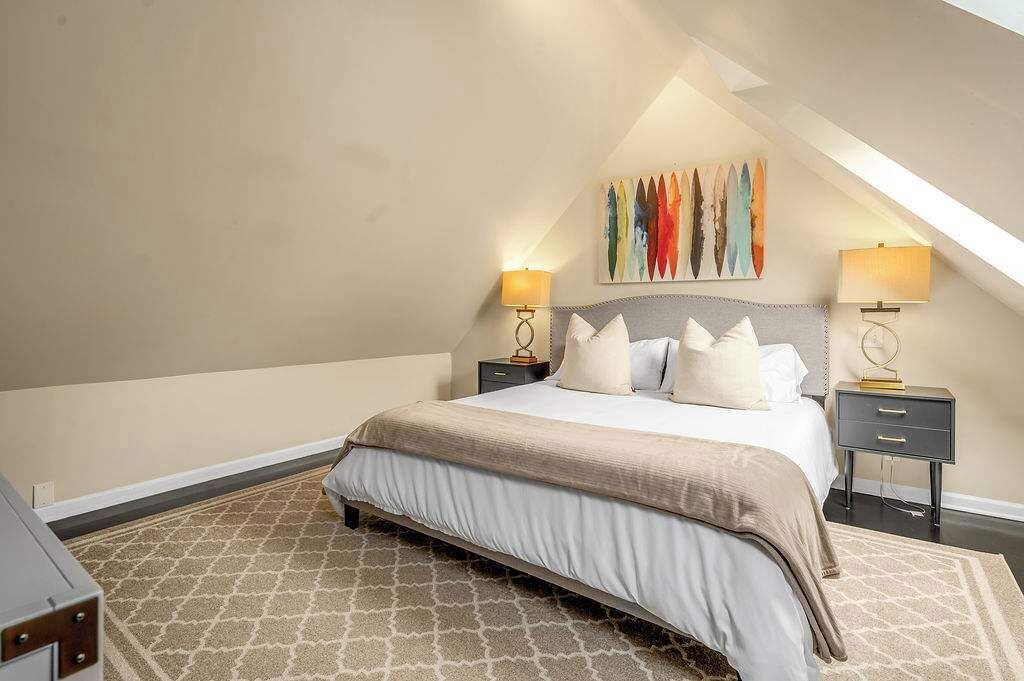 Photo of Bedroom in West Suburb