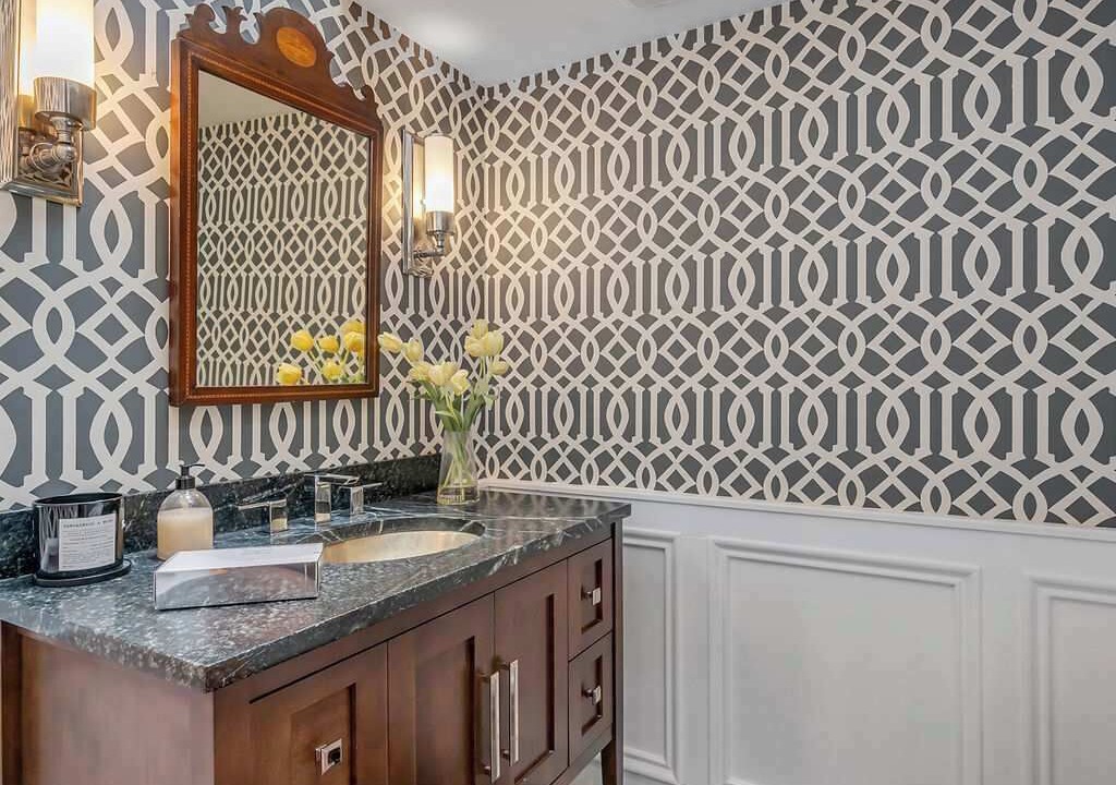 Photo of Bathroom in West Suburb