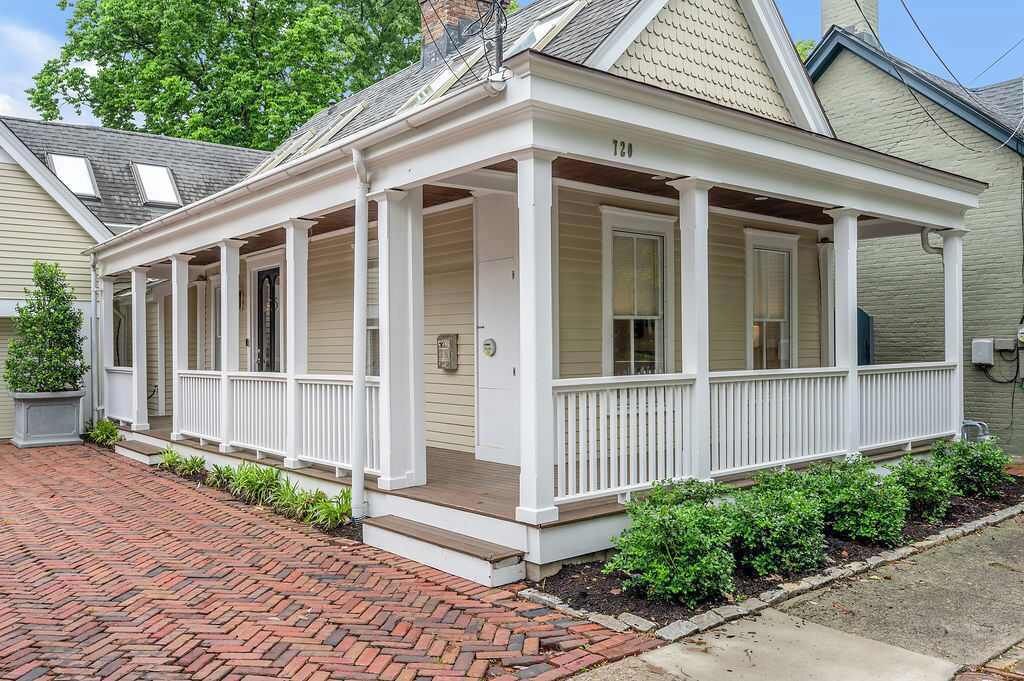 Photo of Outdoor in West Suburb