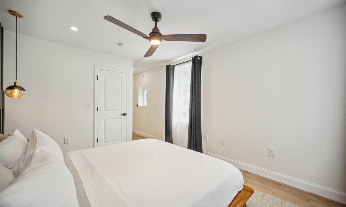 Photo of Bedroom in Center City