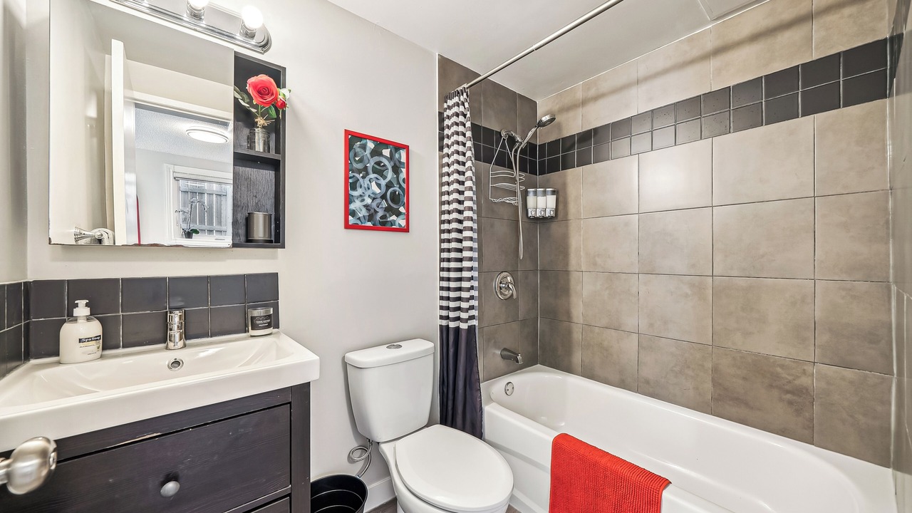 Photo of Bathroom in Tuxedo Park