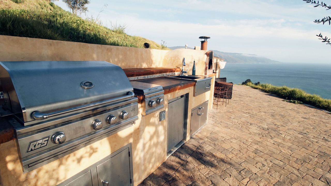 Photo of Others in Lucia