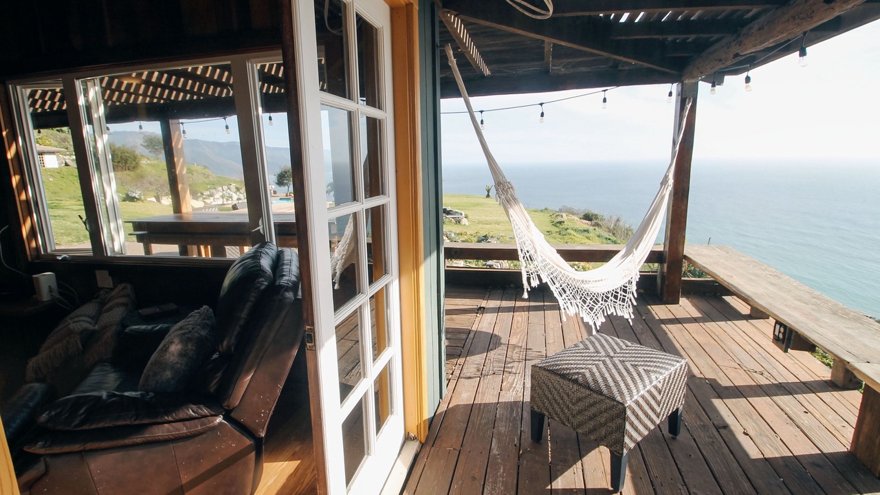 Photo of Others in Lucia