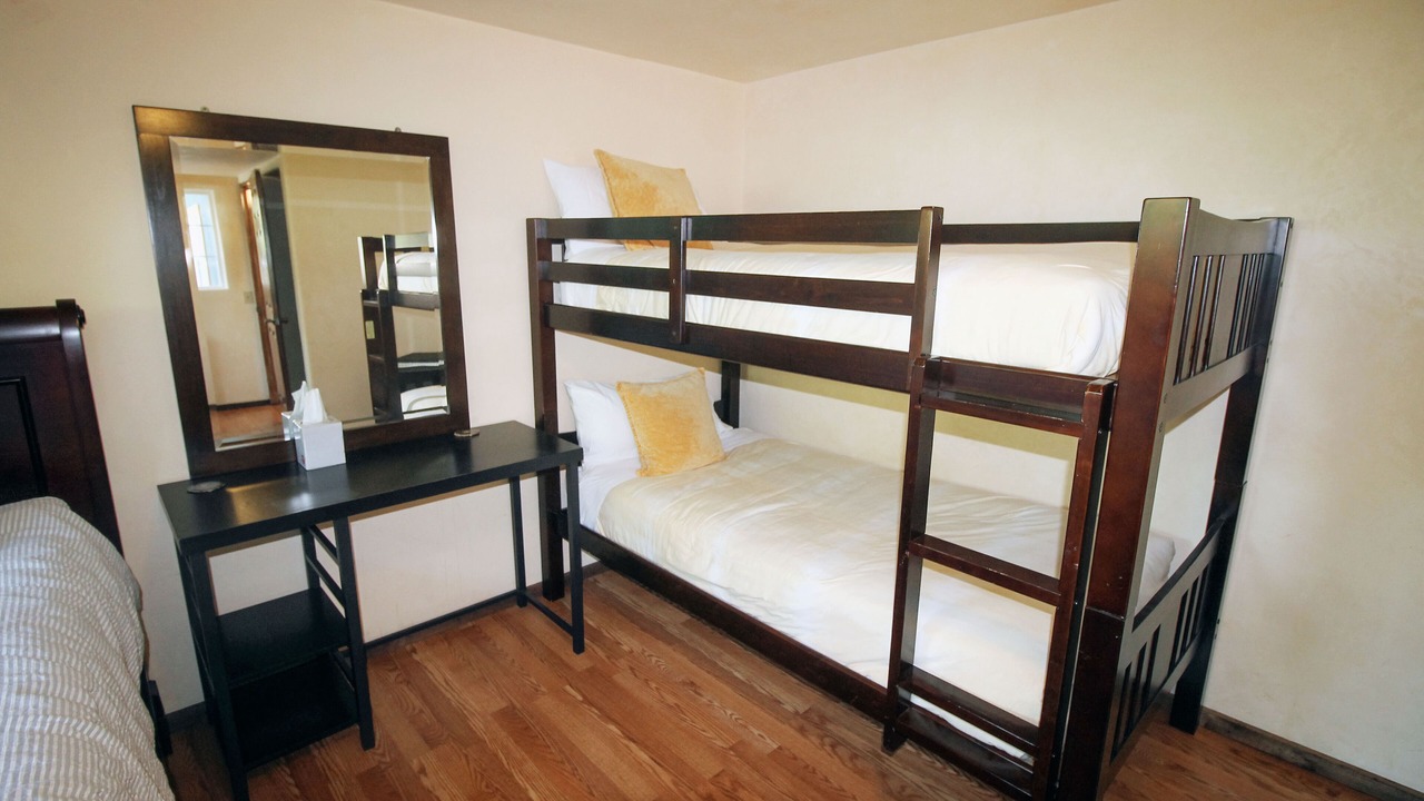 Photo of Others in Lucia