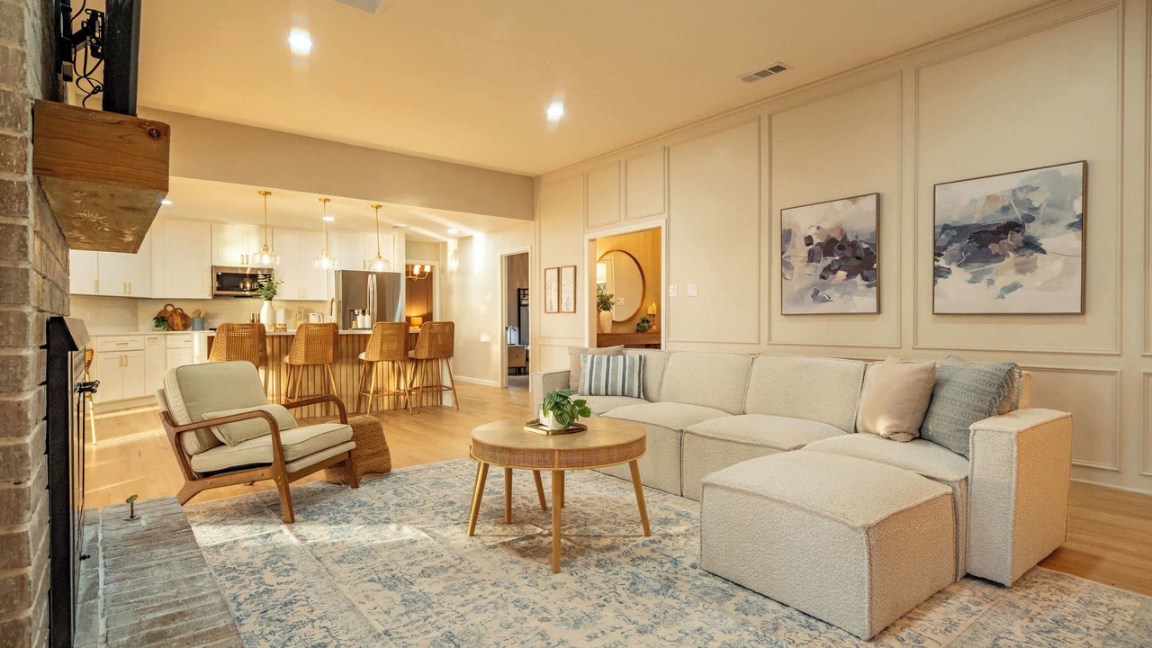 Photo of Livingroom in Rowlett