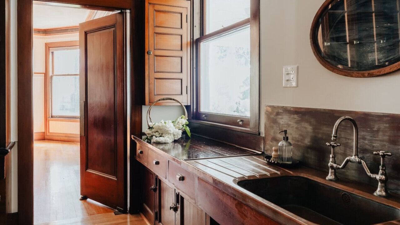 Photo of Bathroom in Melrose Park