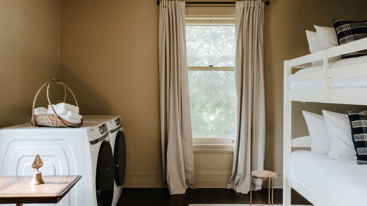 Photo of Bedroom in Melrose Park