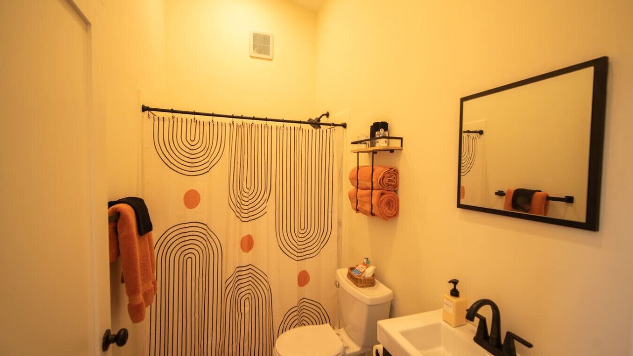 Photo of Bathroom in Jasper