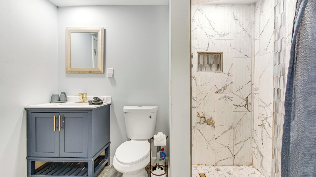 Photo of Bathroom in Church Street
