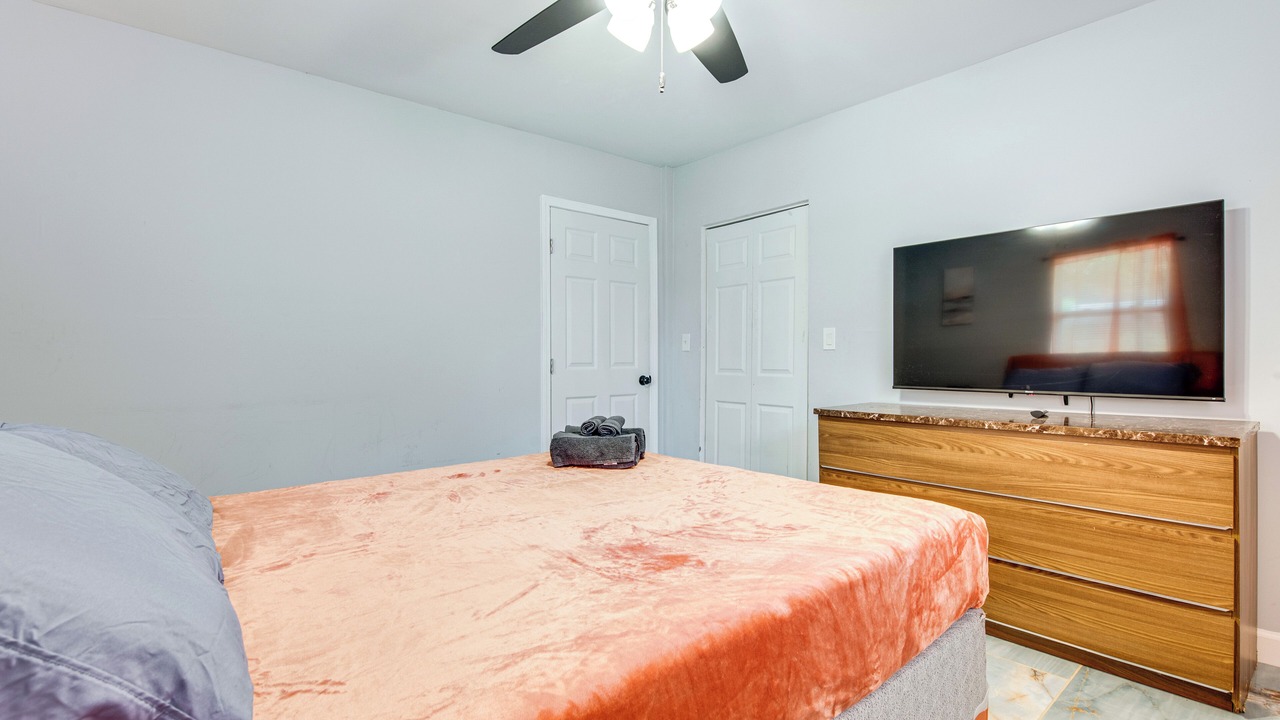 Photo of Bedroom in Church Street