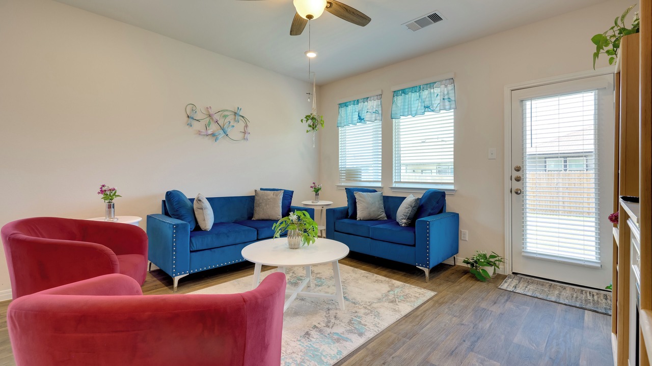 Photo of Livingroom in Kyle