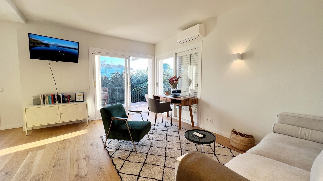 Photo of Livingroom in Passeig Maritim