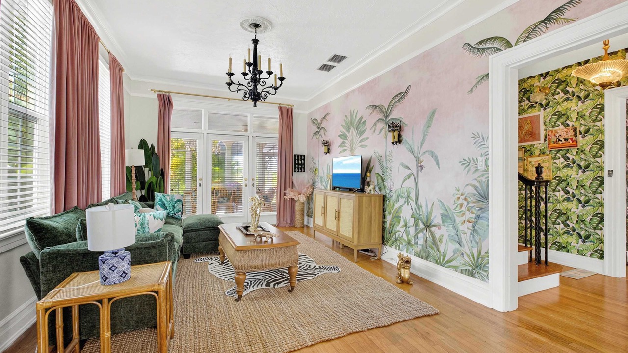 Photo of Livingroom in Whitfield