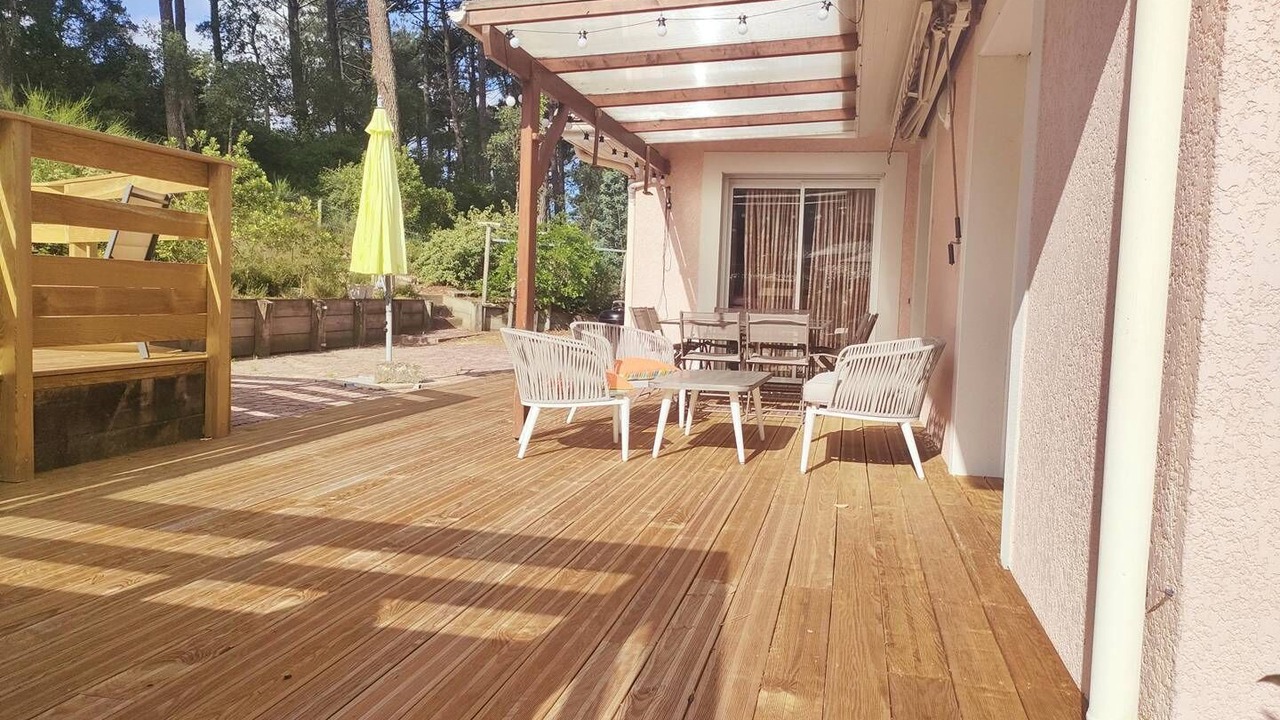 Photo of Patio Balcony in Messanges