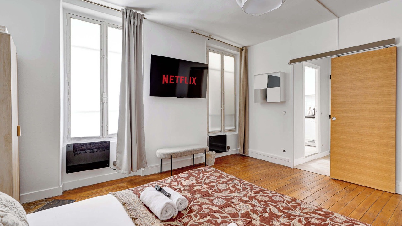Photo of Bedroom in Levallois-Perret