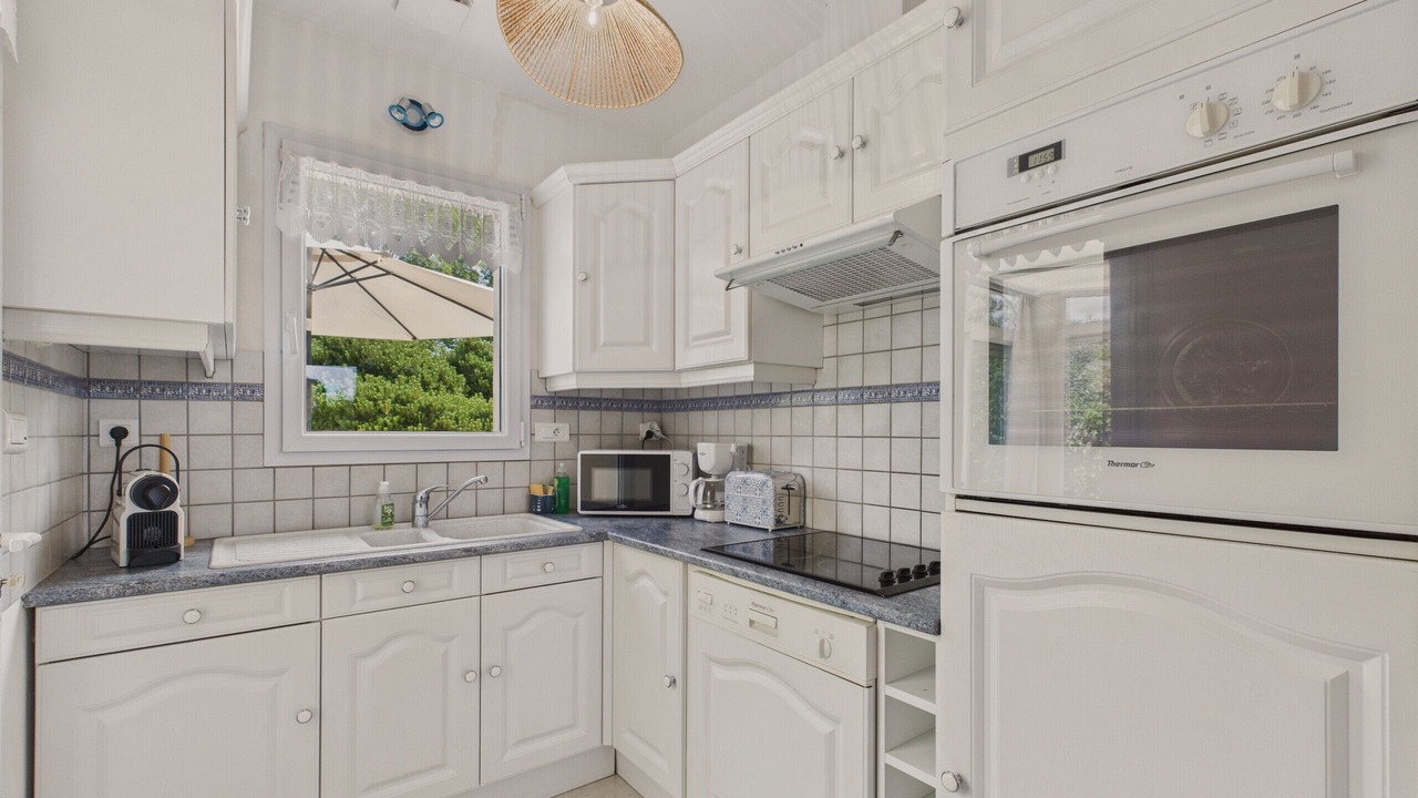 Photo of Kitchen in Saint-Vincent-sur-Jard