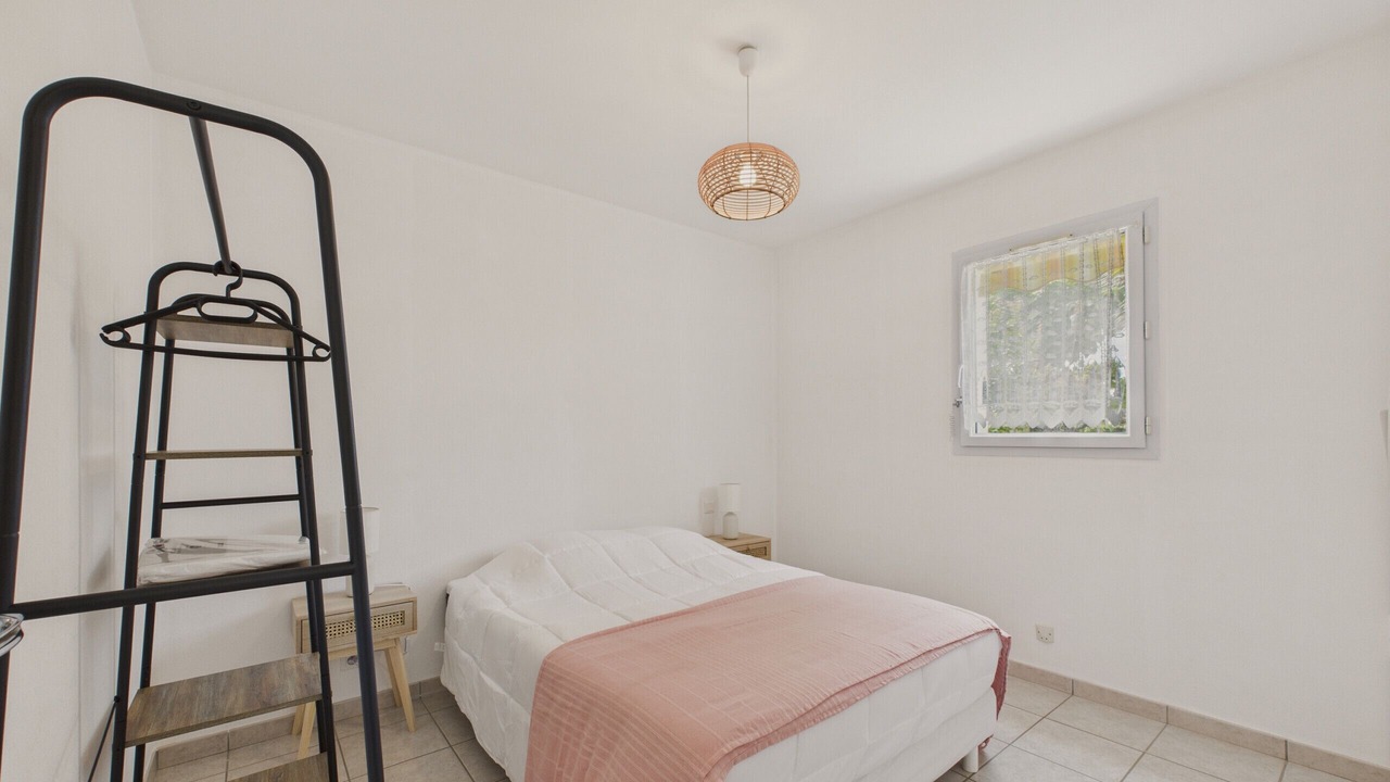 Photo of Bedroom in Saint-Vincent-sur-Jard