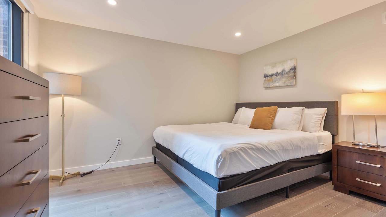 Photo of Bedroom in North End