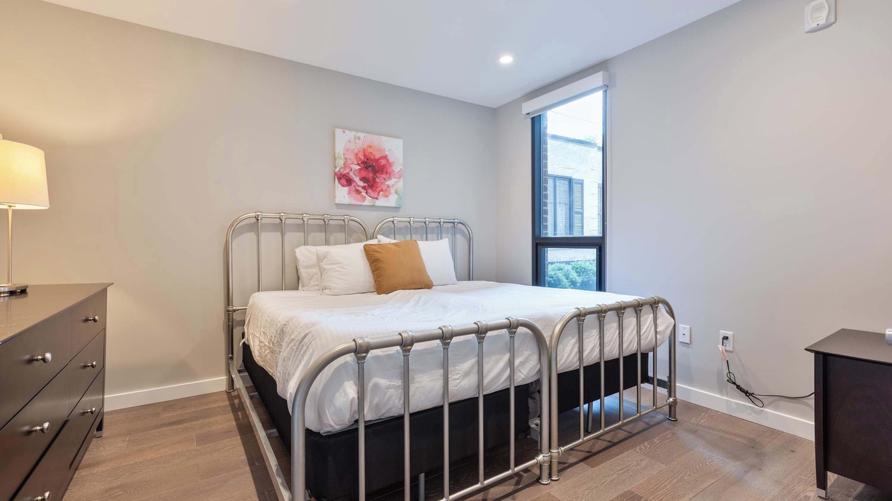 Photo of Bedroom in North End