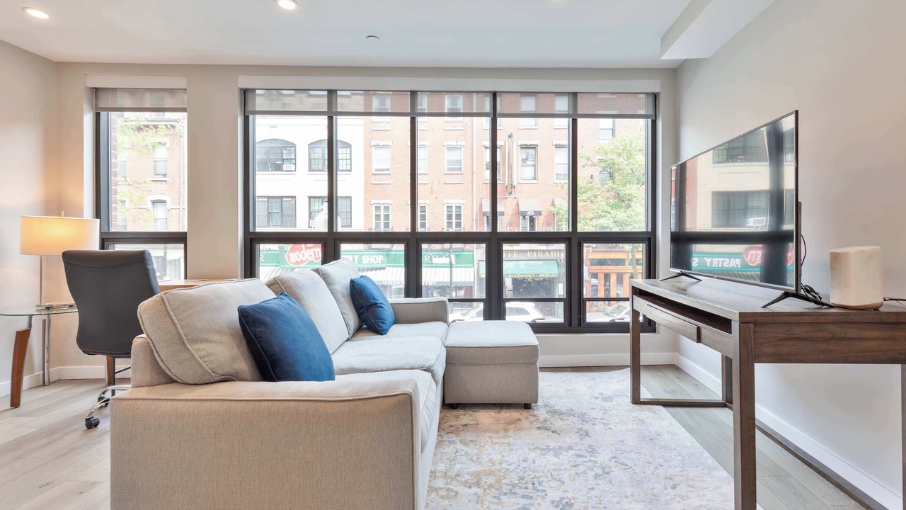 Photo of Livingroom in North End