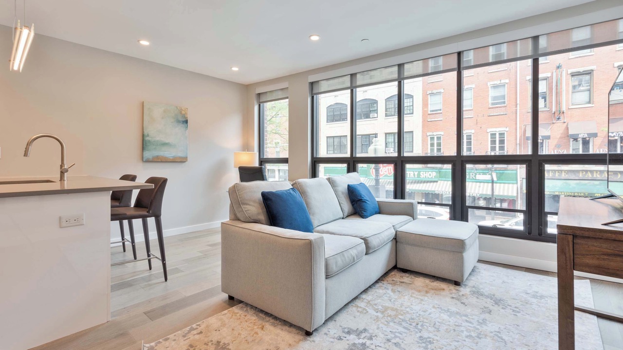 Photo of Livingroom in North End