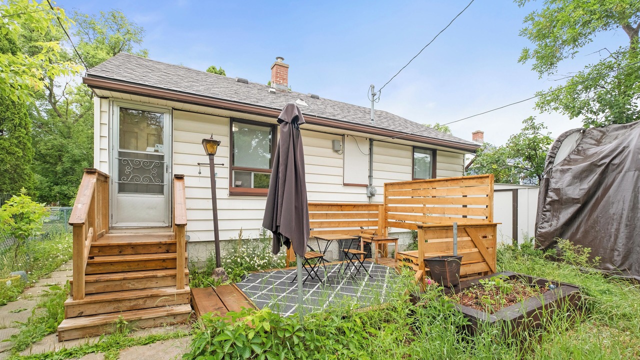 Photo of Patio Balcony in Winnipeg