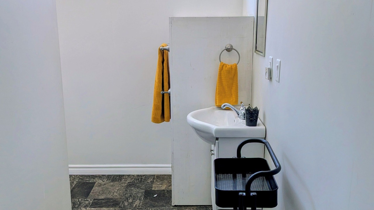 Photo of Bathroom in Kagawong
