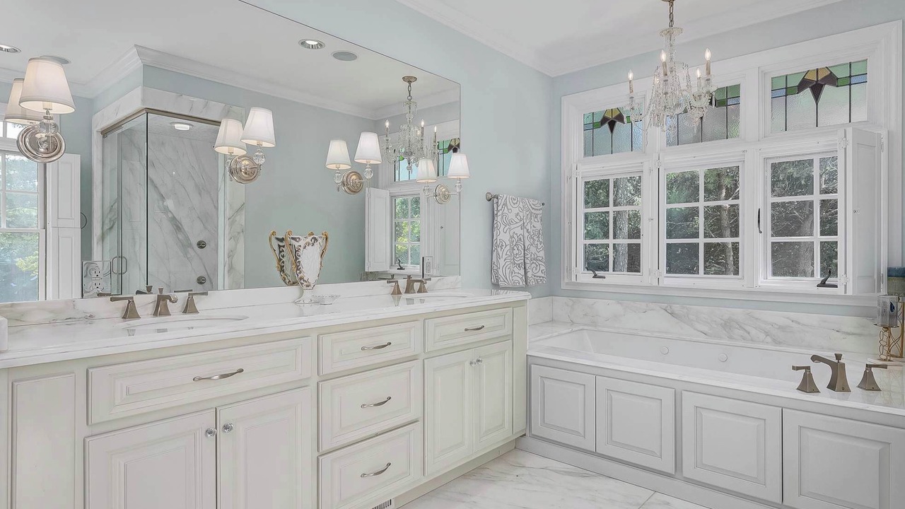 Photo of Bathroom in Mentone