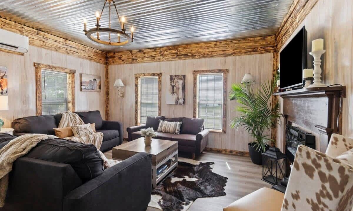 Photo of Livingroom in Valley Head